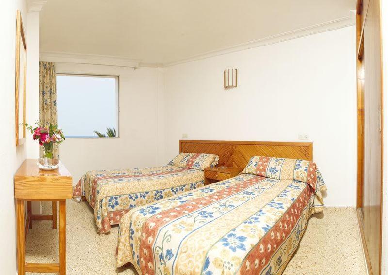 Apartamentos Bon Sol - Los Rosales - Ab Group Плая ден Боса Стая снимка